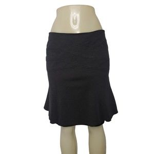 NANETTE LEPORE Fluted Black Skirt Size 8